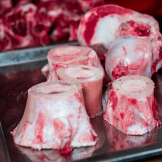 HOVĚZÍ KOSTI NA POLÉVKU - MORKOVÉ  /ČR